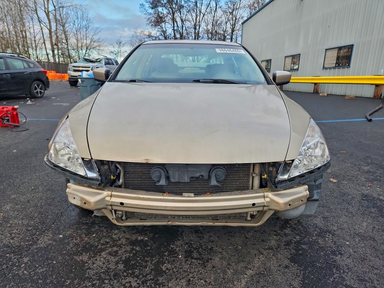 2004 HONDA ACCORD LX photo 5
