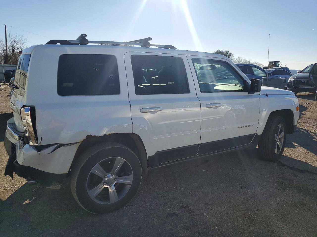 2017 JEEP PATRIOT LATITUDE photo 5