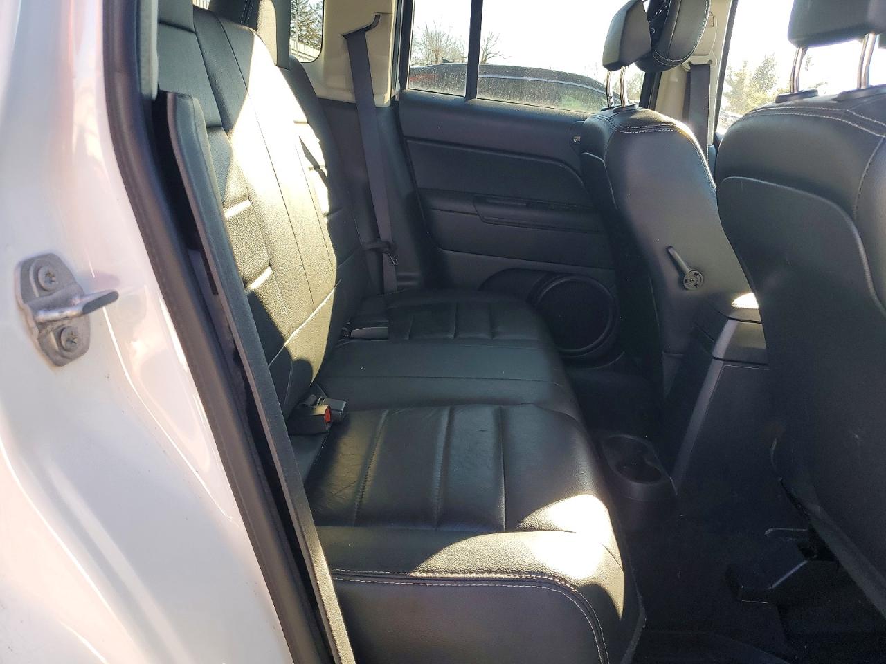2017 JEEP PATRIOT LATITUDE photo 21
