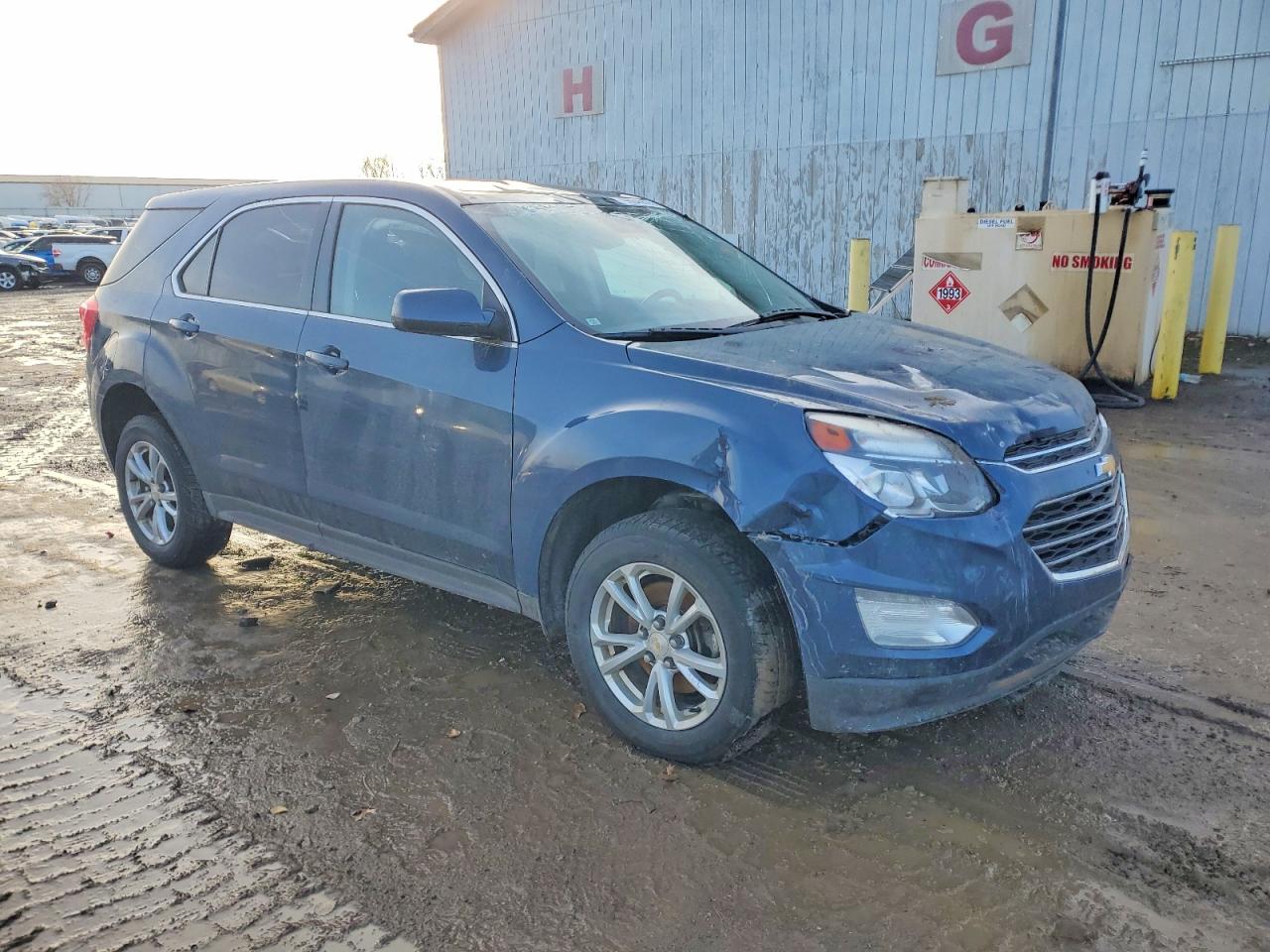 2016 CHEVROLET EQUINOX LT photo 4