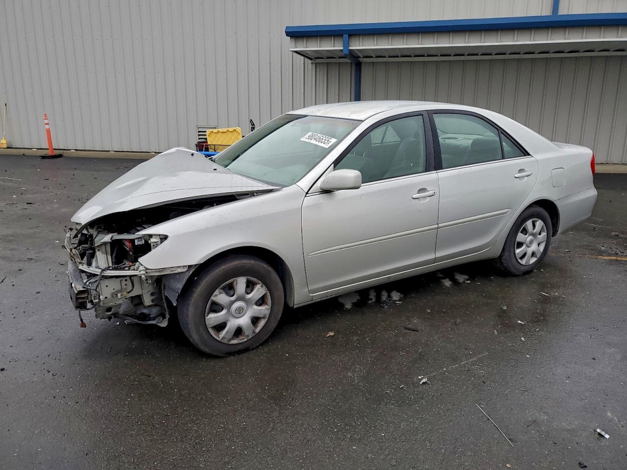 2004 TOYOTA CAMRY