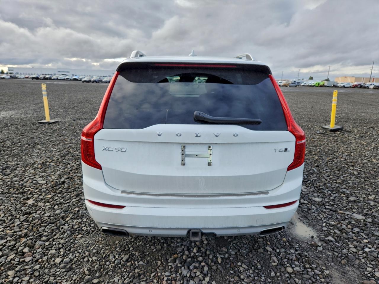 2019 VOLVO XC90 T6 MOMENTUM photo 6