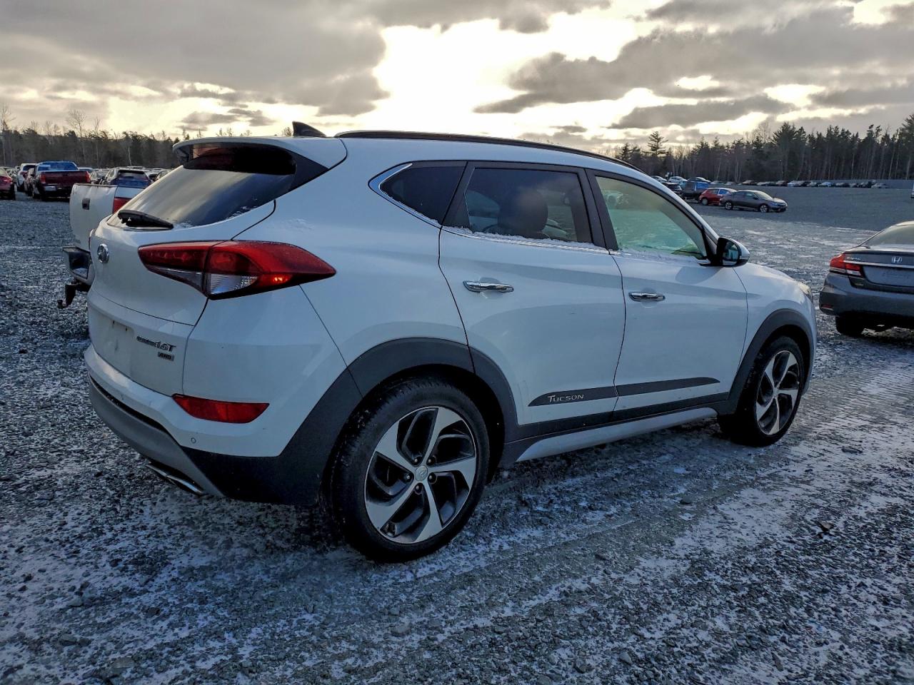 2017 HYUNDAI TUCSON LIMITED photo 3