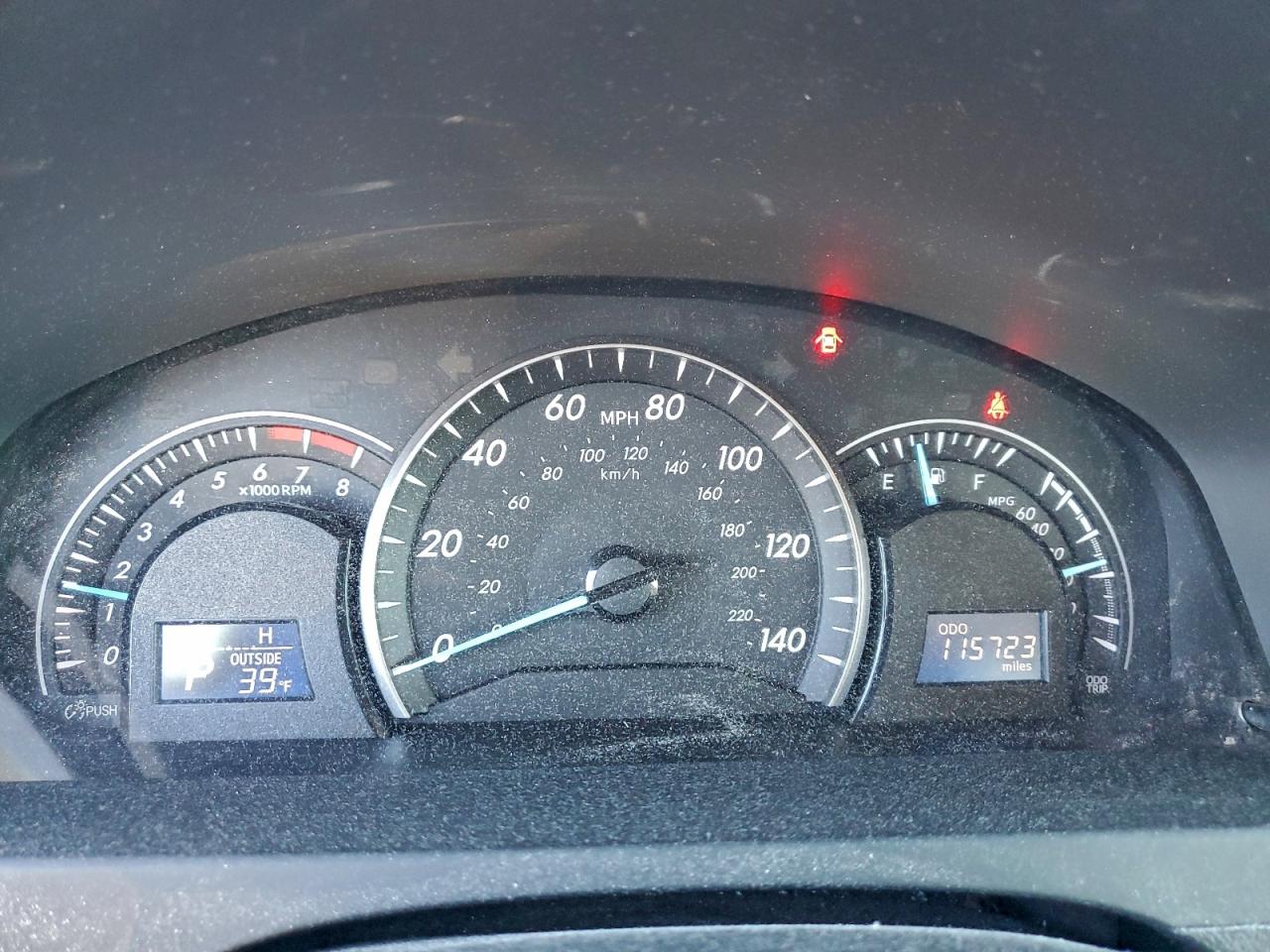 2012 TOYOTA CAMRY BASE photo 17