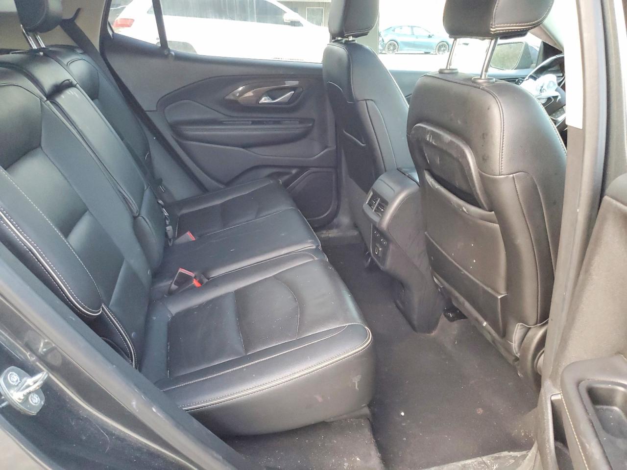 2019 GMC TERRAIN DENALI photo 11