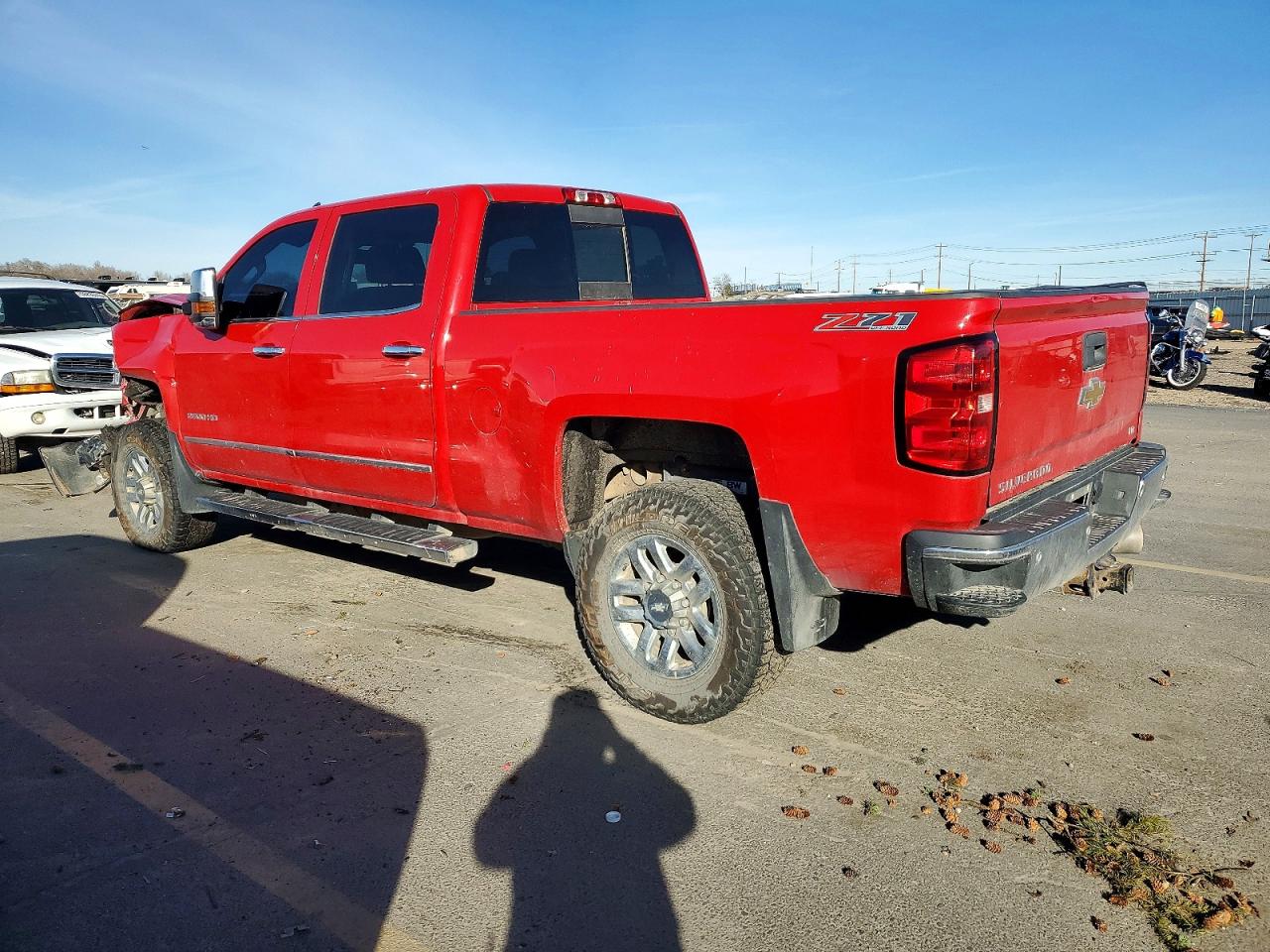 2015 CHEVROLET SILVERADO K2500 HEAVY DUTY LTZ photo 2