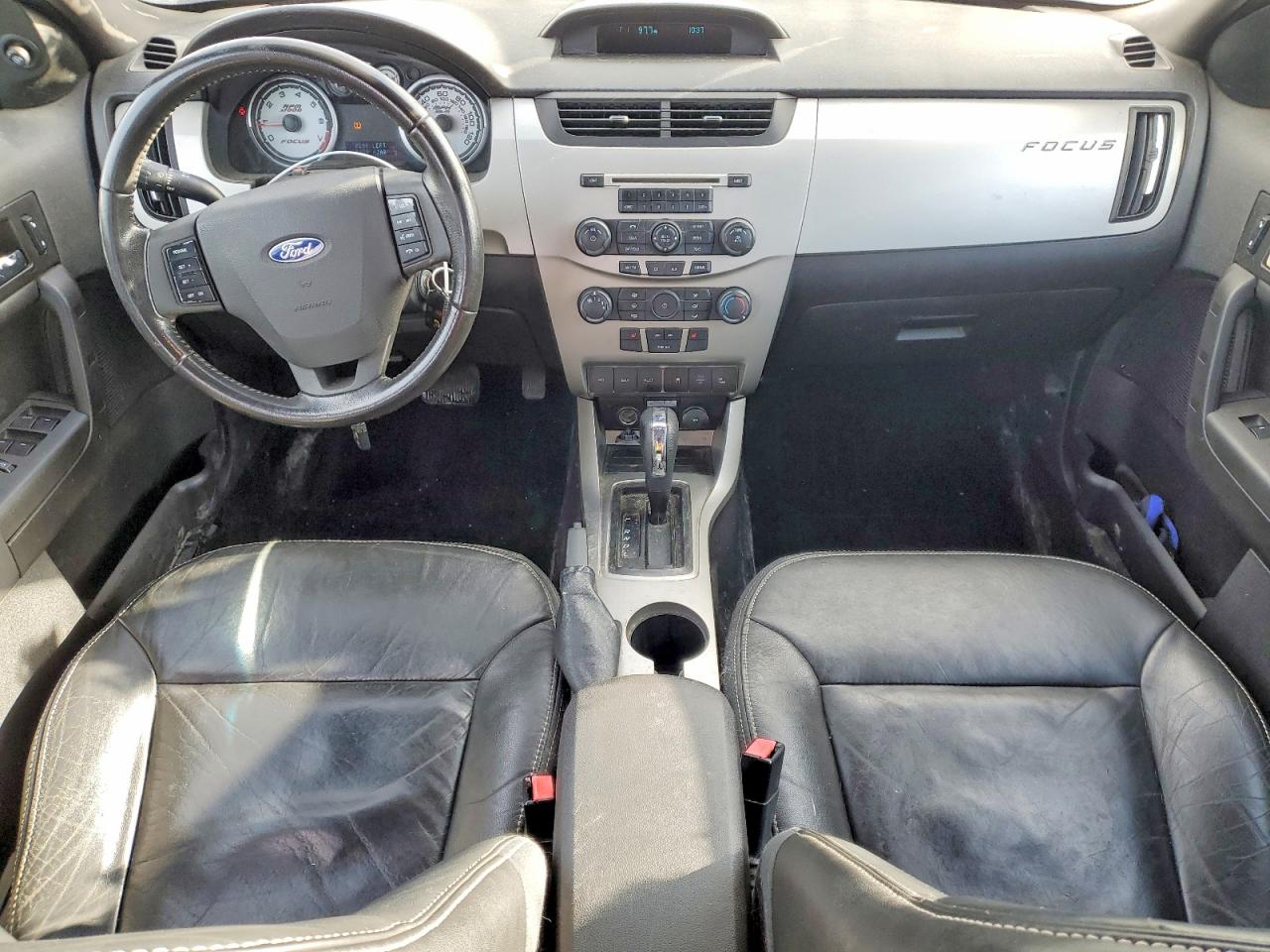 2009 FORD FOCUS SEL photo 15