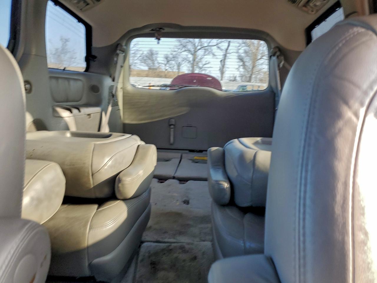 2006 TOYOTA SIENNA XLE photo 10