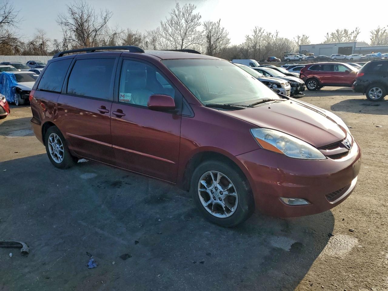 2006 TOYOTA SIENNA XLE photo 4