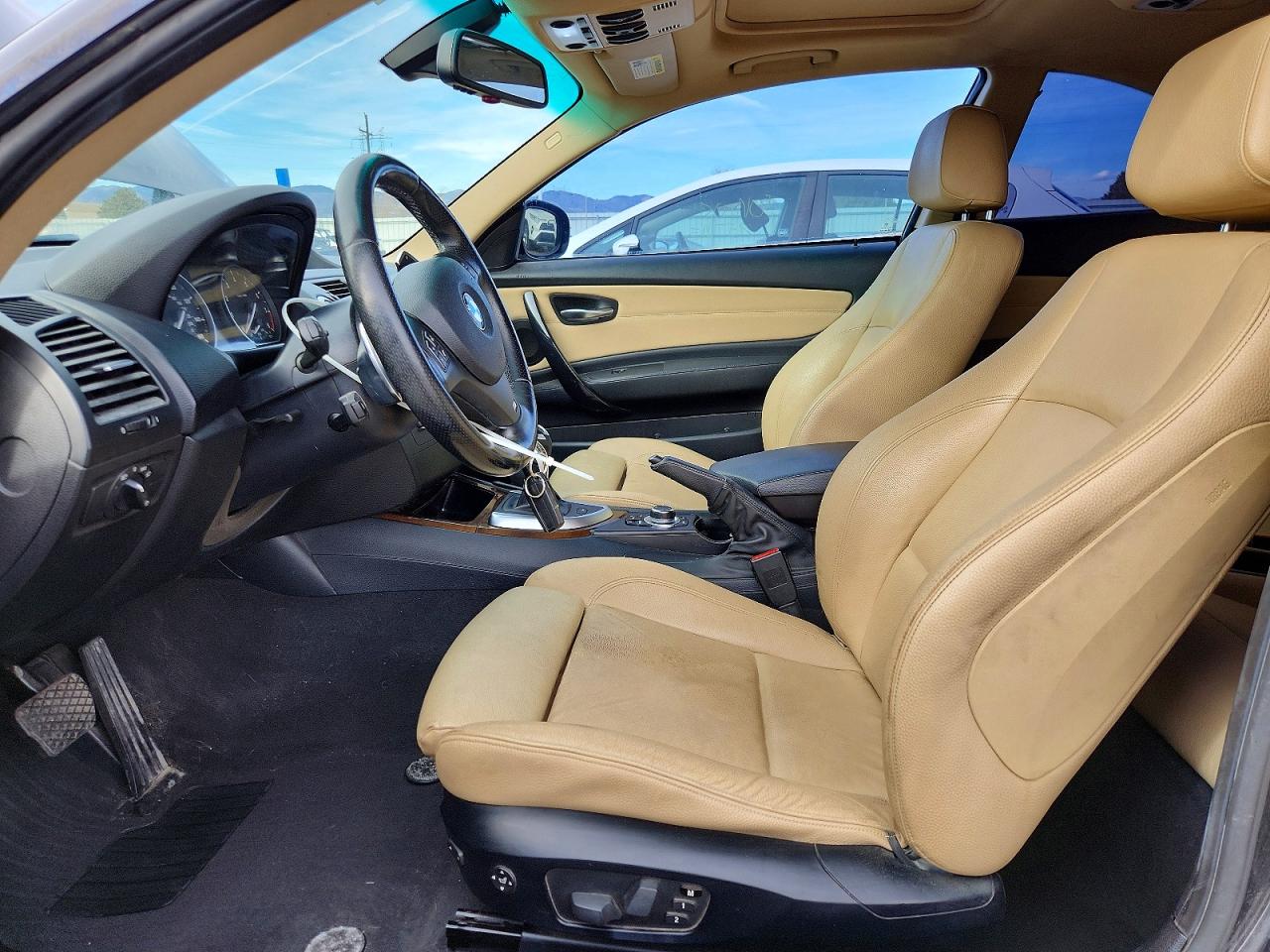 2011 BMW 135 I photo 7