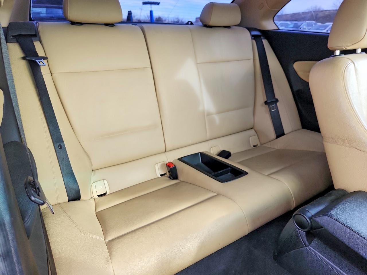 2011 BMW 135 I photo 10