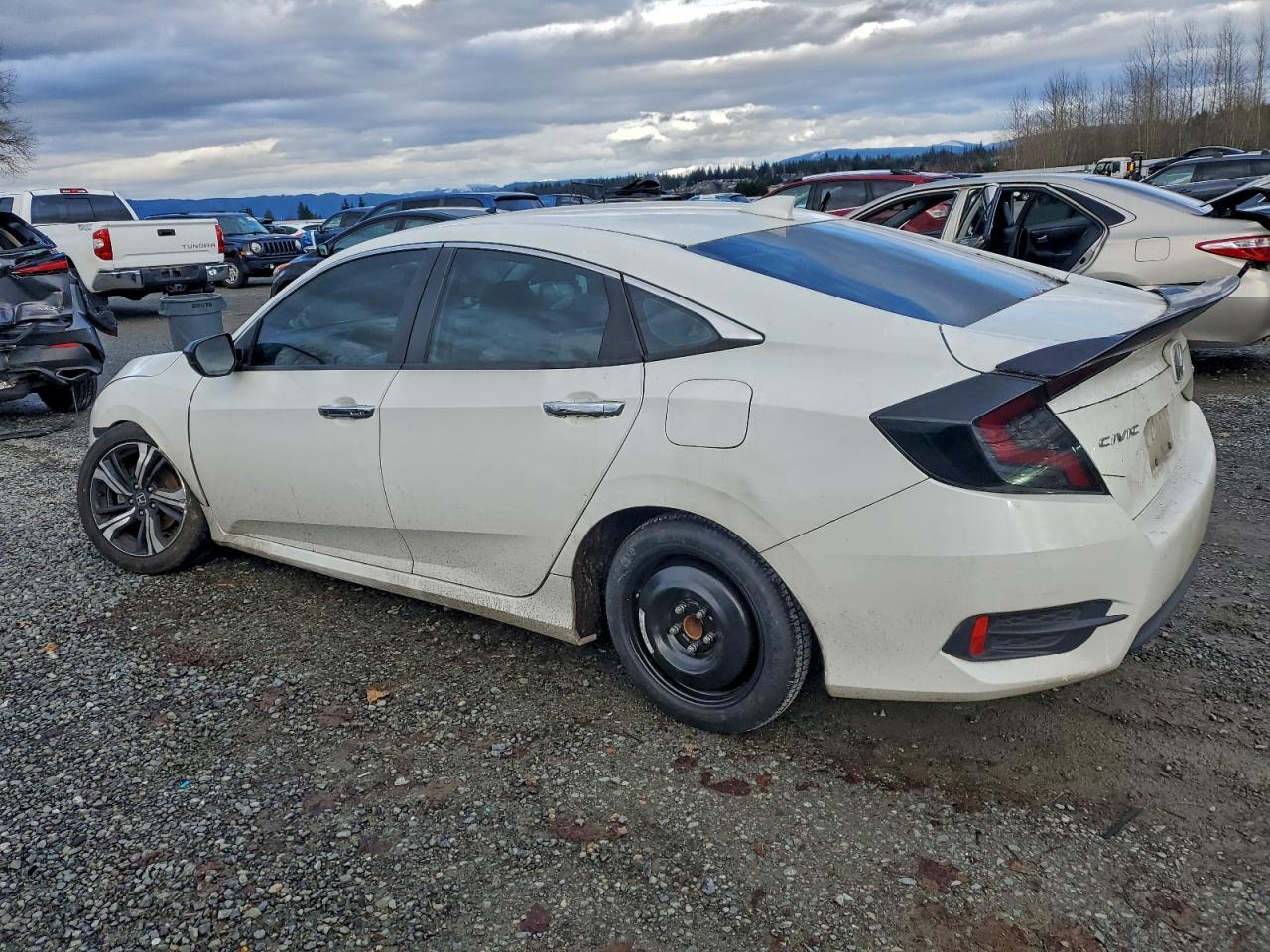 2016 HONDA CIVIC TOURING photo 2