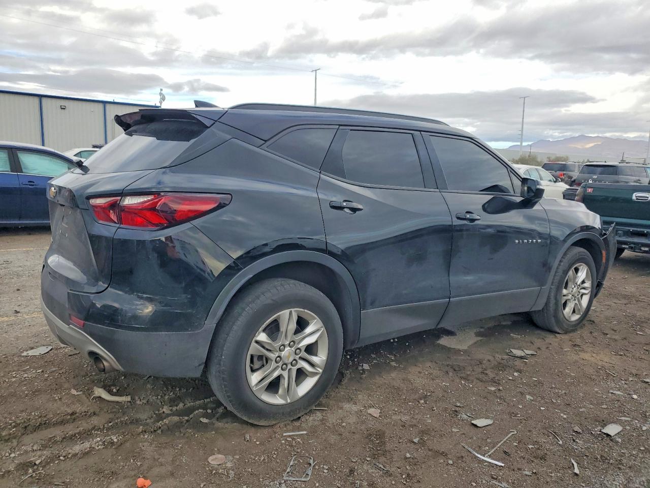 2020 CHEVROLET BLAZER 2LT photo 3