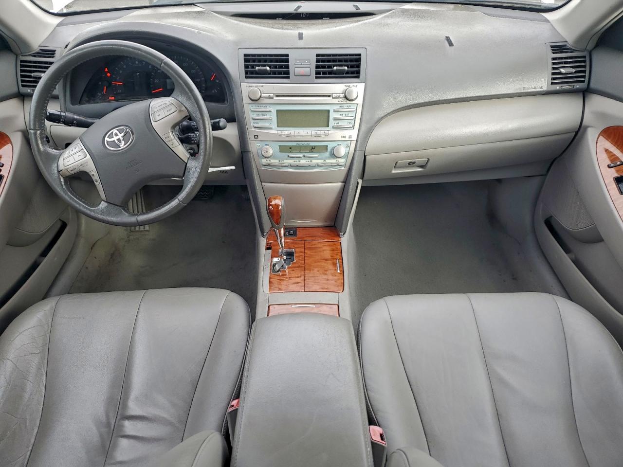 2008 TOYOTA CAMRY LE photo 8
