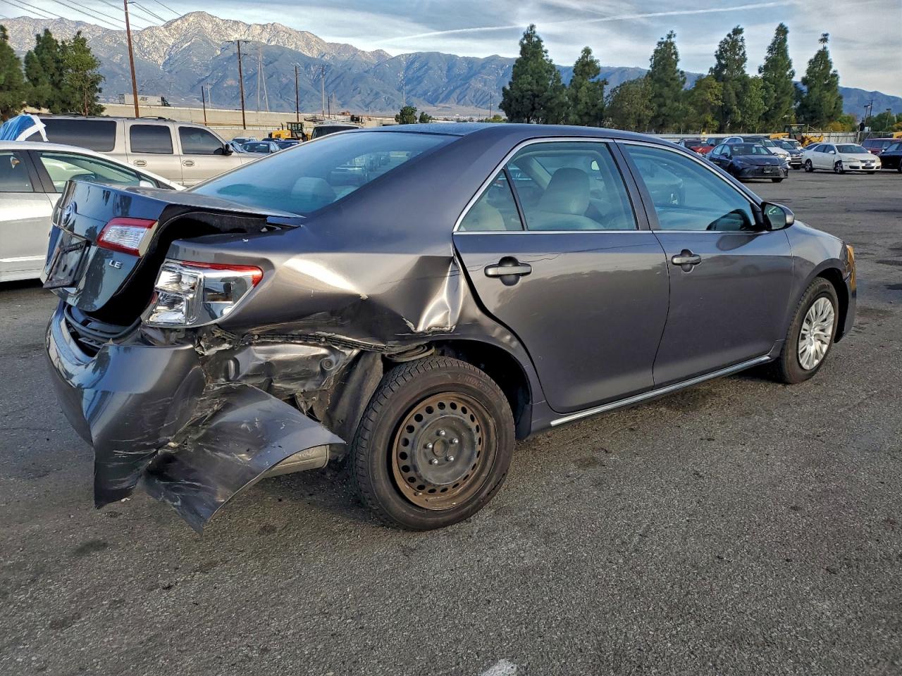 2012 TOYOTA CAMRY BASE photo 3