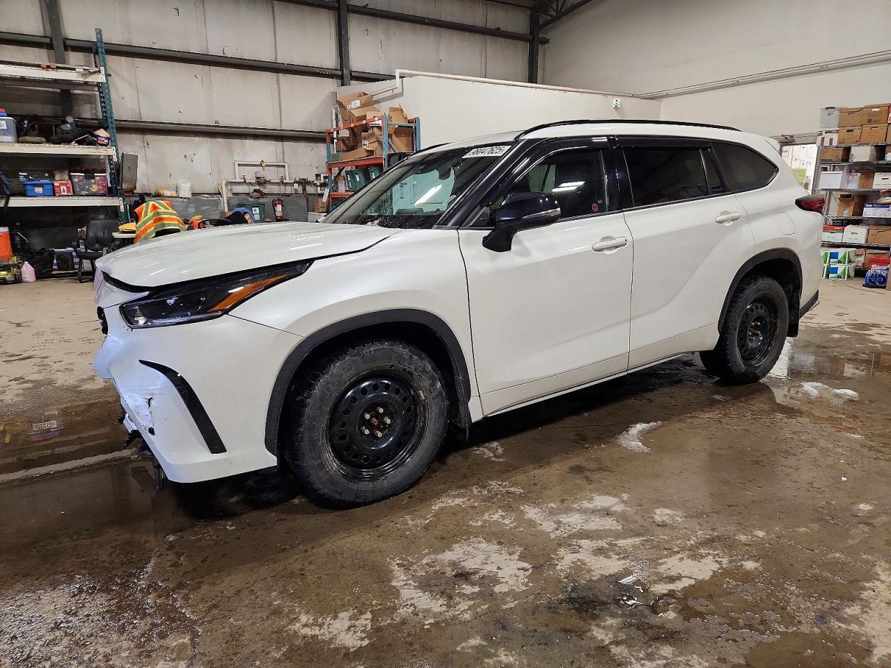 2021 TOYOTA HIGHLANDER