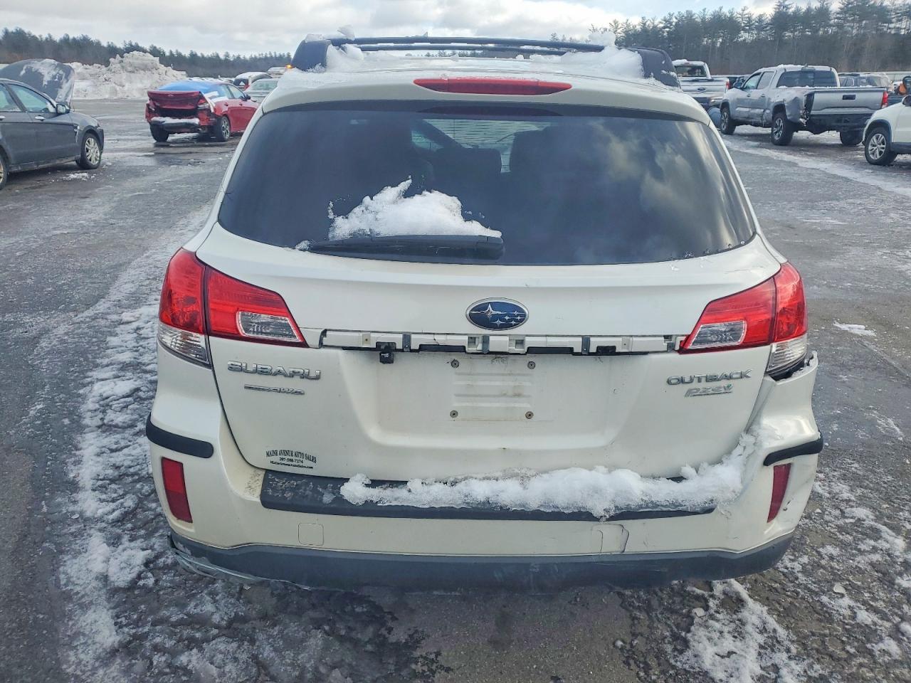 2010 SUBARU OUTBACK 2.5I LIMITED photo 6
