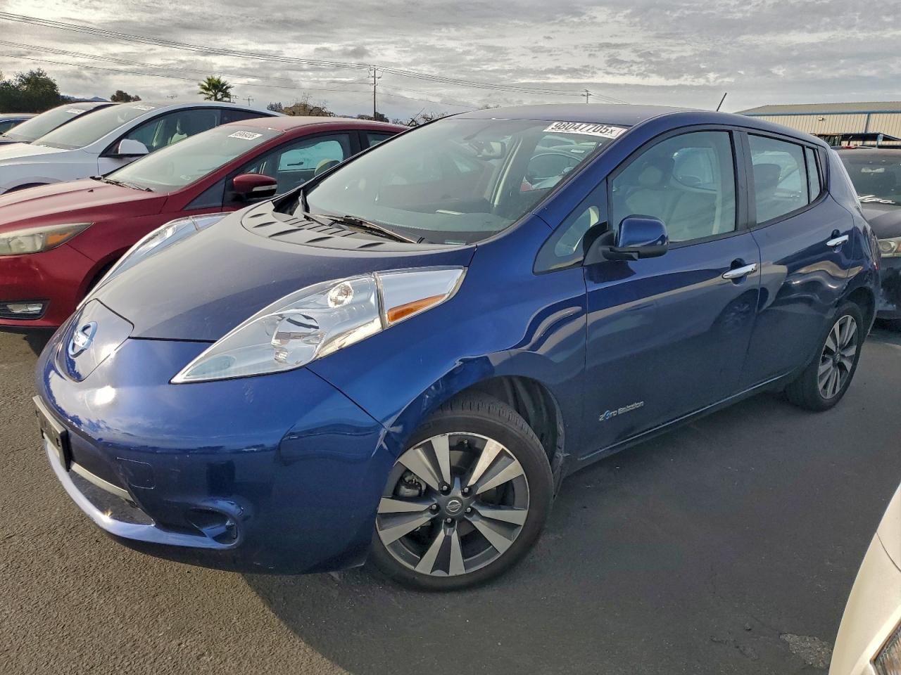 2016 NISSAN LEAF SV photo 4