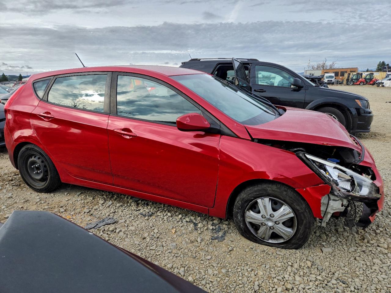 2017 HYUNDAI ACCENT SE photo 4