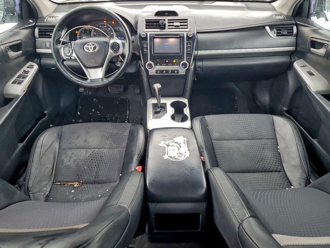 2012 TOYOTA CAMRY BASE photo 8