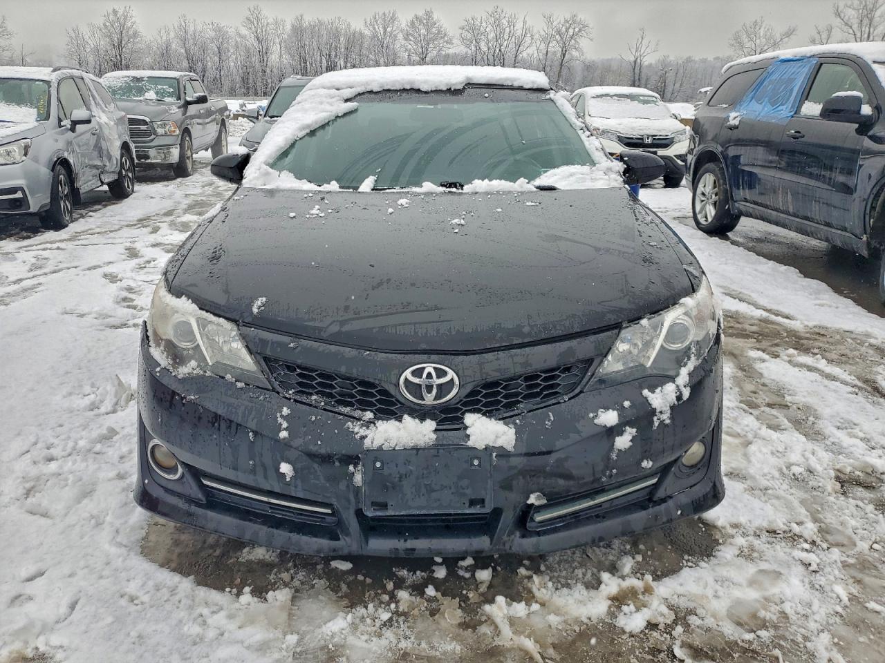 2012 TOYOTA CAMRY BASE photo 5