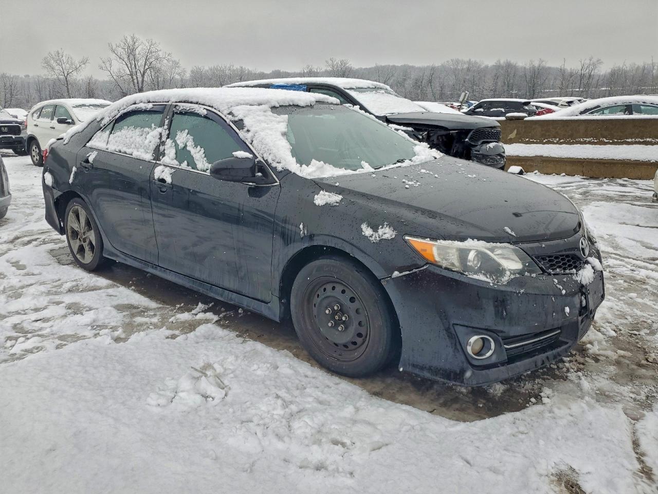 2012 TOYOTA CAMRY BASE photo 4