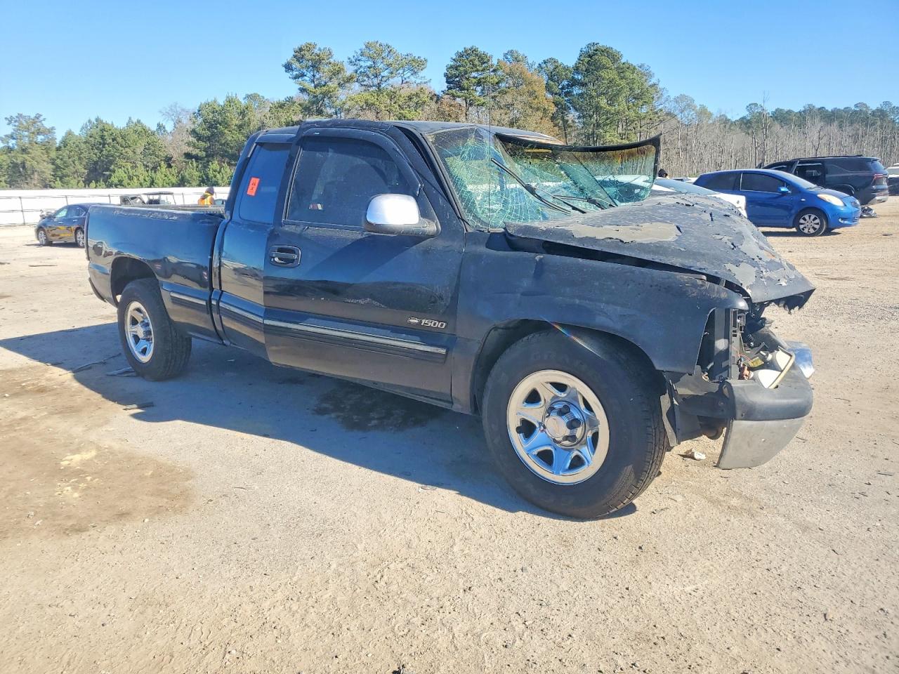 2000 CHEVROLET SILVERADO C1500 photo 4