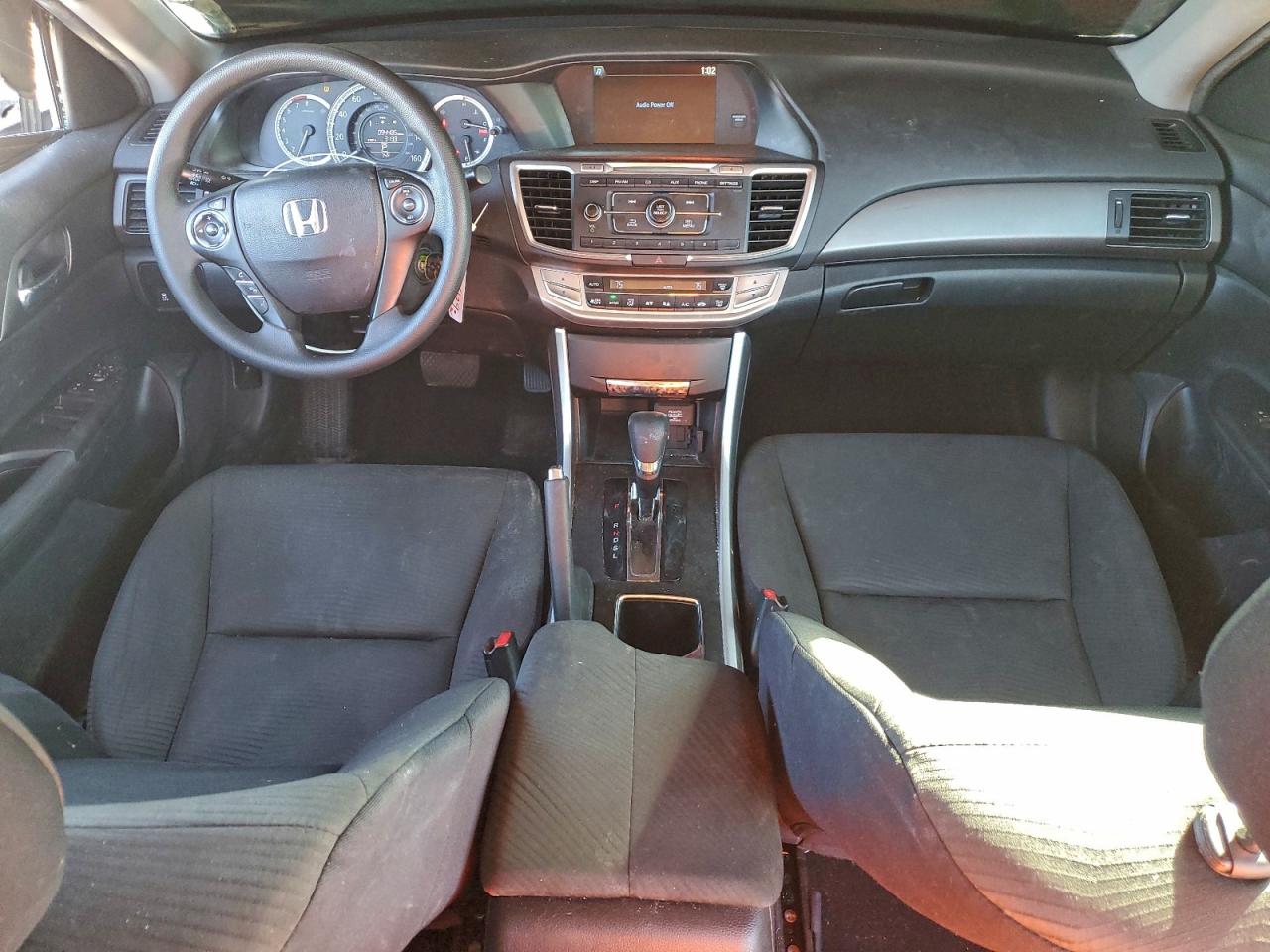 2015 HONDA ACCORD LX photo 8