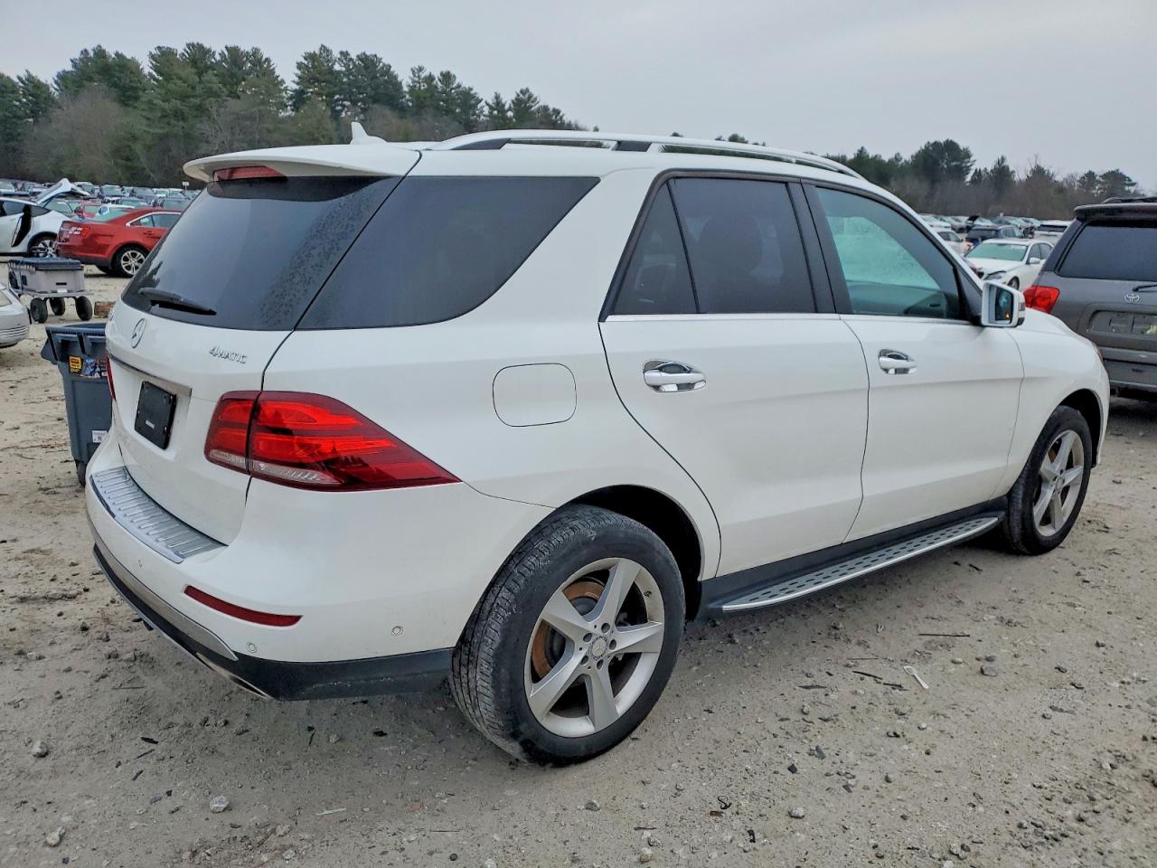 2016 MERCEDES-BENZ GLE 350 4MATIC photo 3