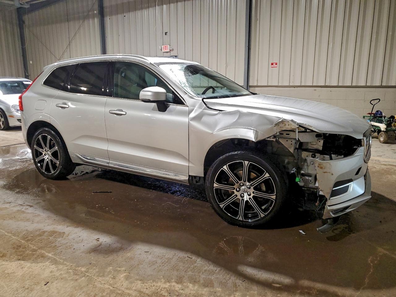 2019 VOLVO XC60 T5 INSCRIPTION photo 4