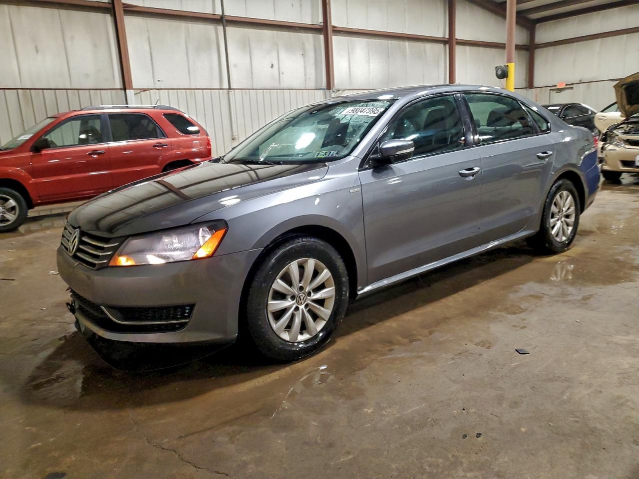 2015 VOLKSWAGEN PASSAT