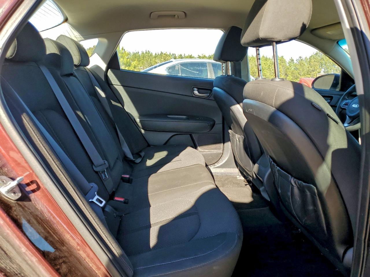 2018 KIA OPTIMA LX photo 19