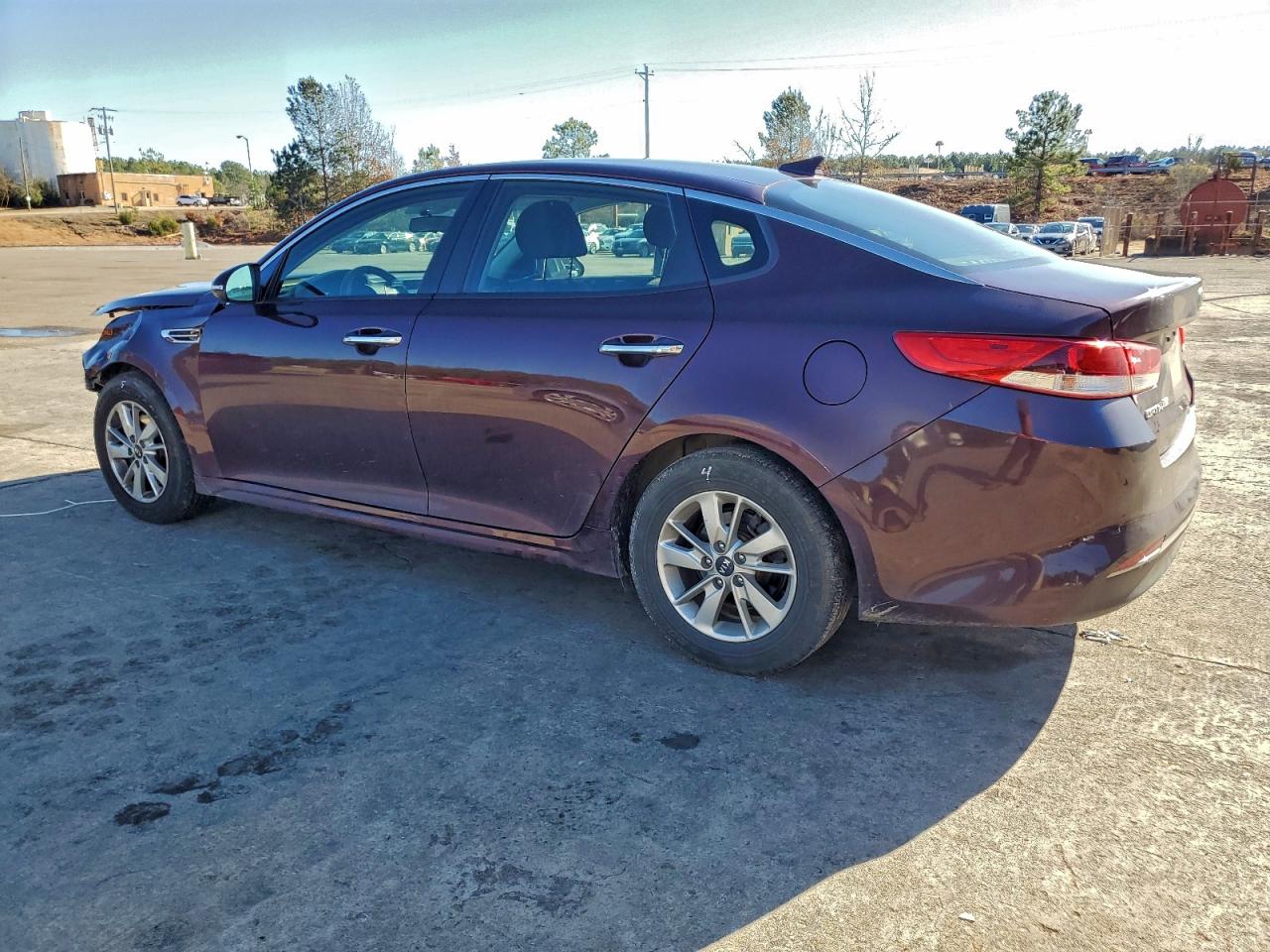 2018 KIA OPTIMA LX photo 3
