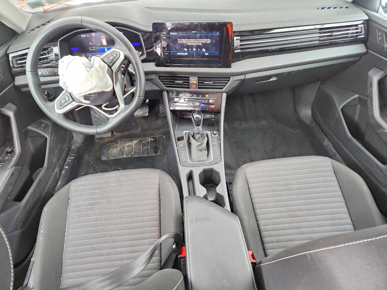 2025 VOLKSWAGEN JETTA S photo 8