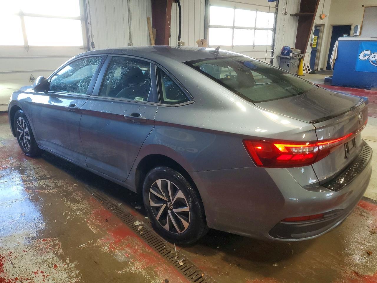 2025 VOLKSWAGEN JETTA S photo 2