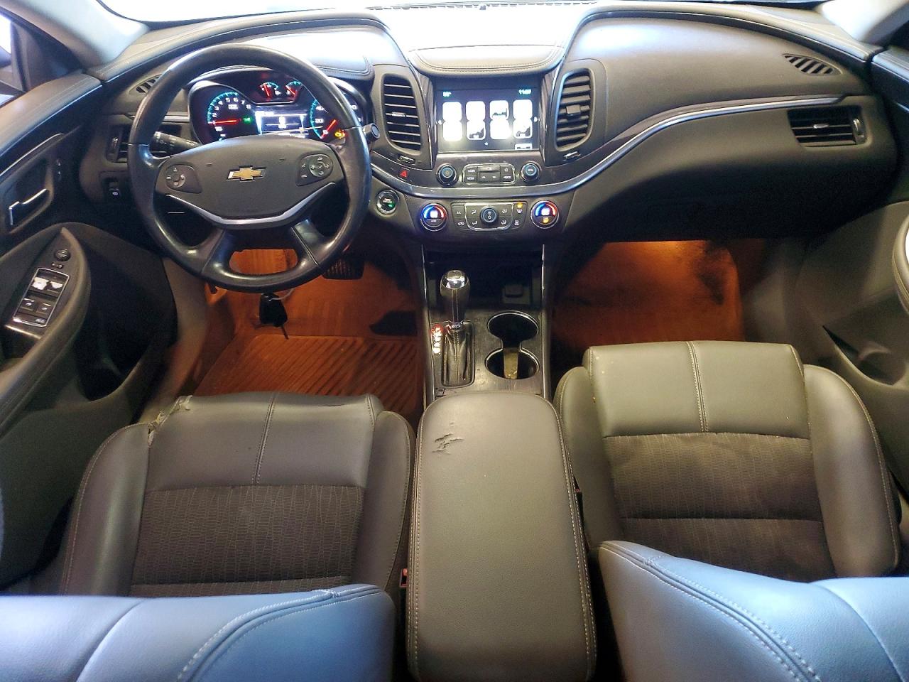 2018 CHEVROLET IMPALA LT photo 8