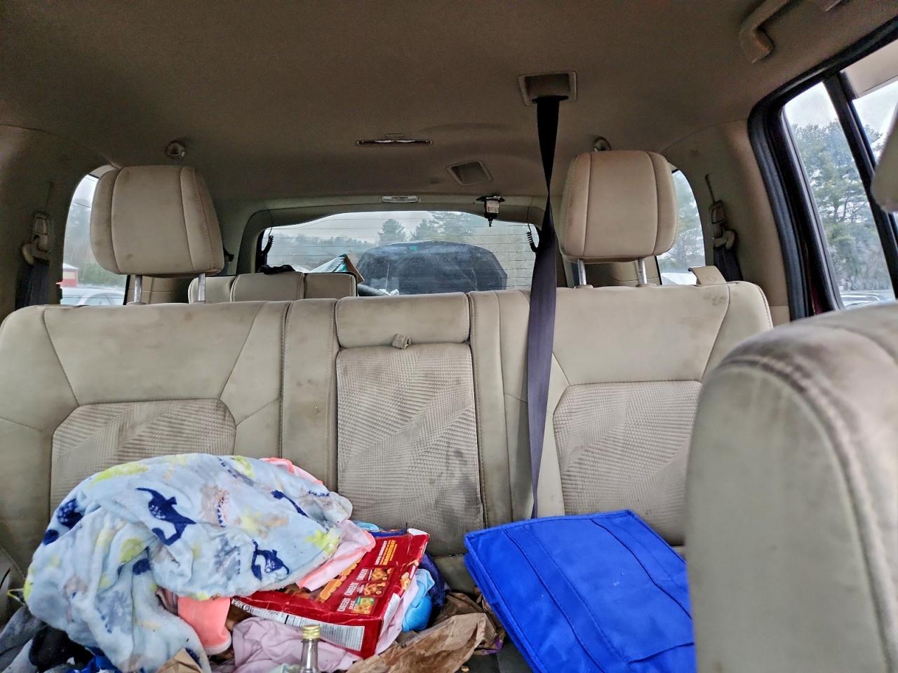 2015 HONDA PILOT LX photo 10
