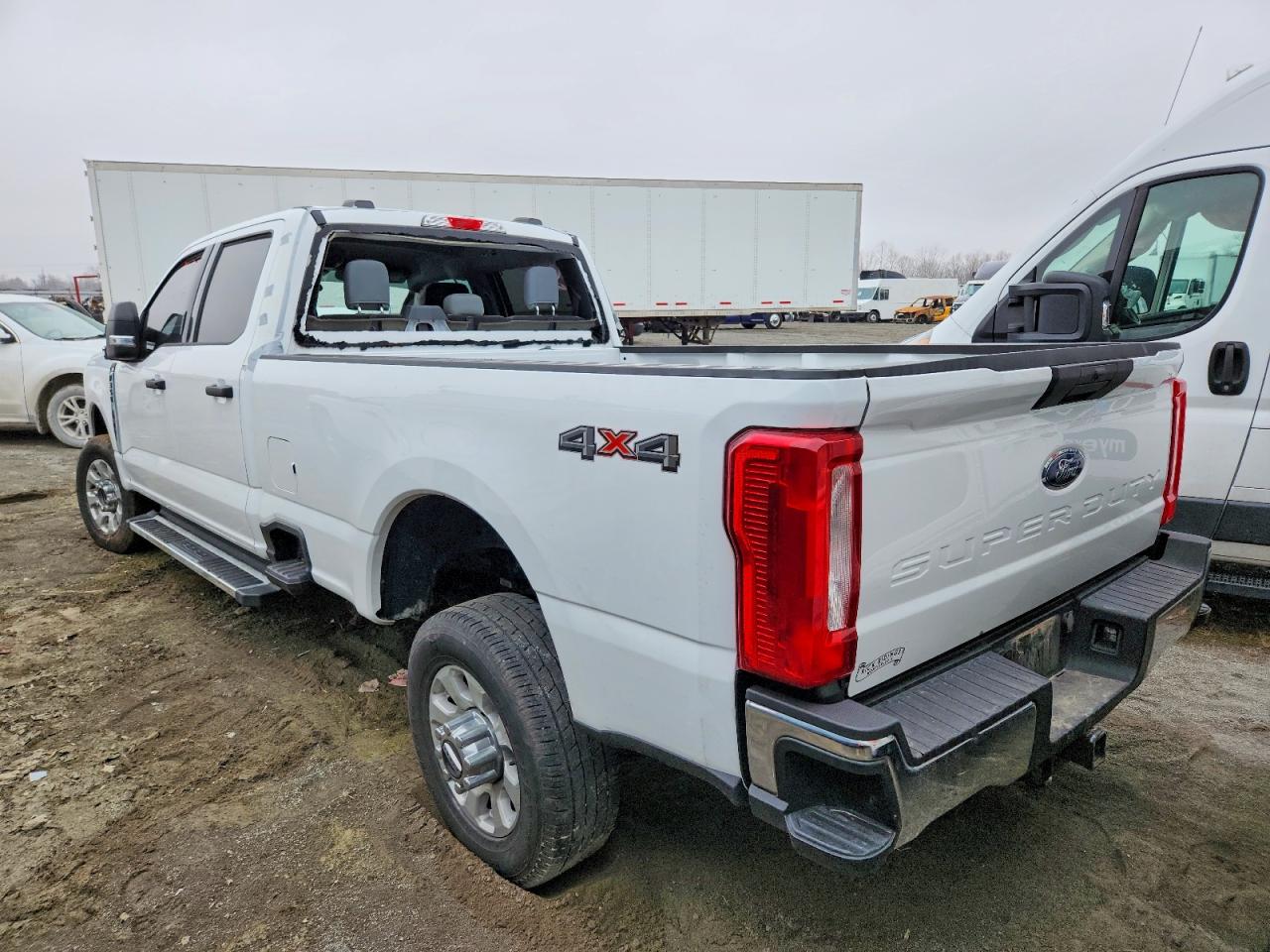 2024 FORD F350 SUPER DUTY photo 2