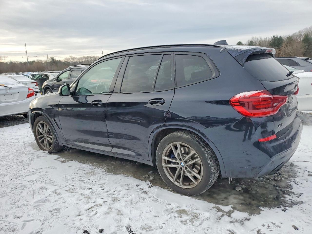2019 BMW X3 XDRIVEM40I photo 2