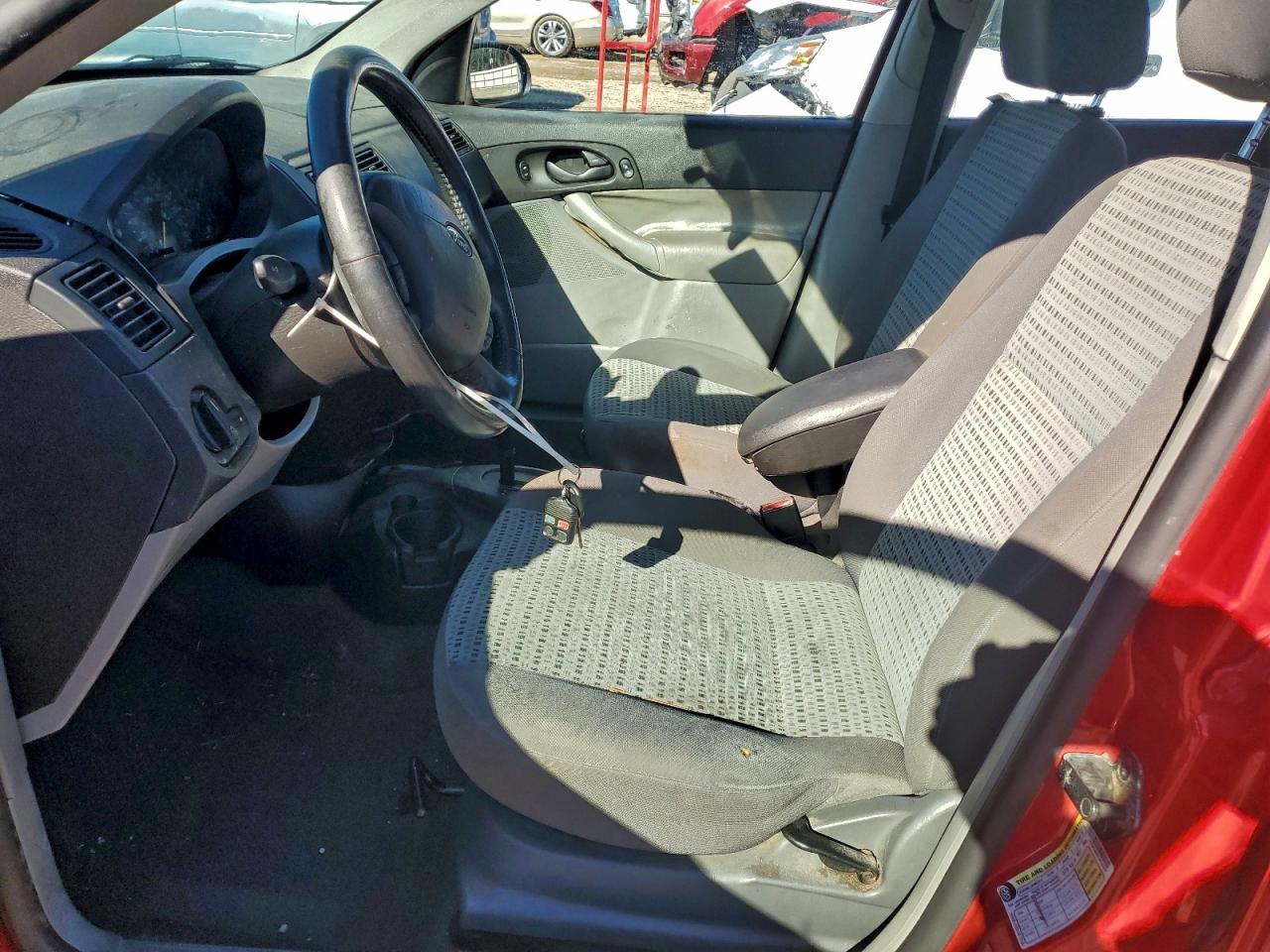 2007 FORD FOCUS ZX4 photo 7