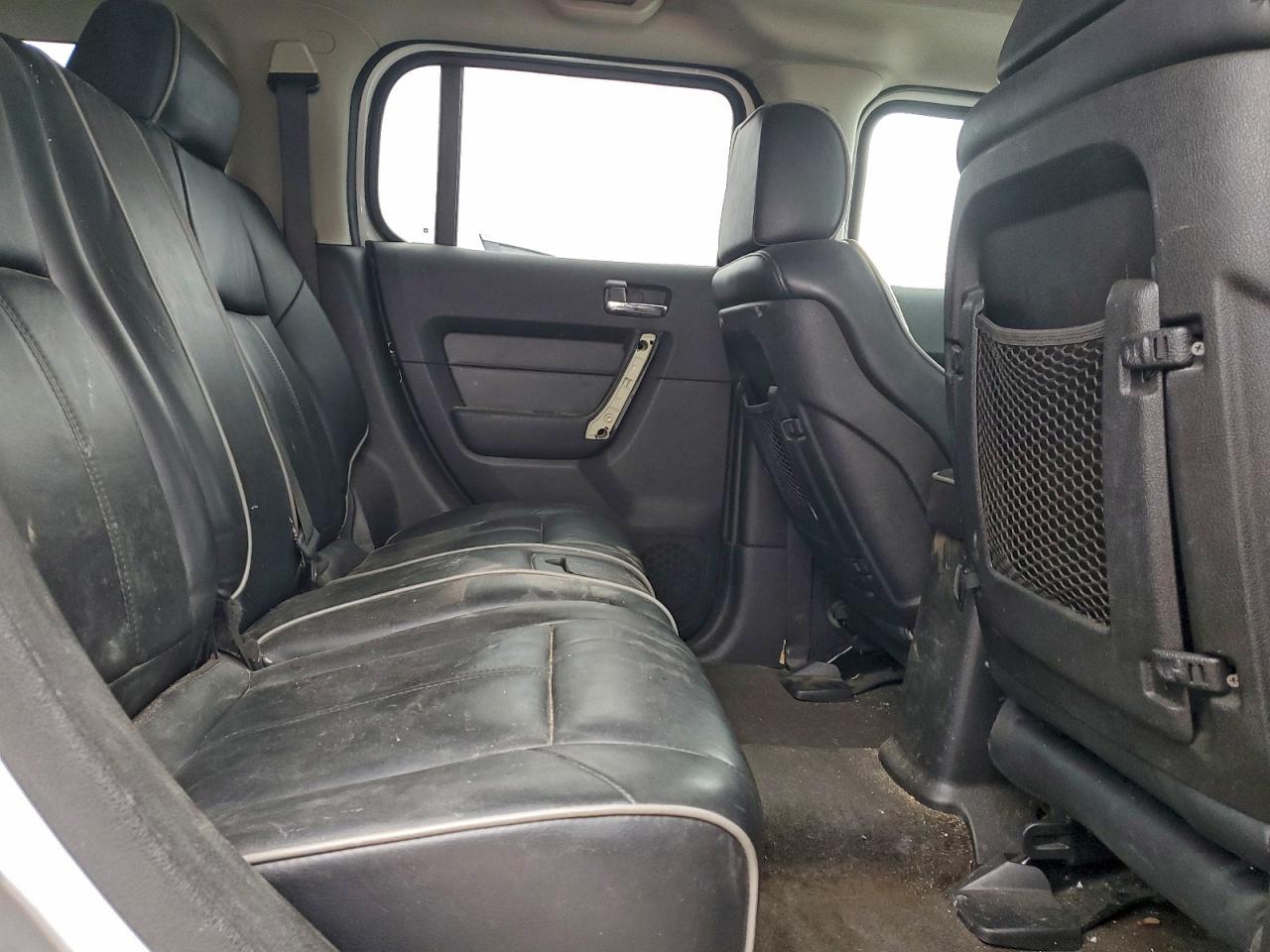 2008 HUMMER H3 photo 11