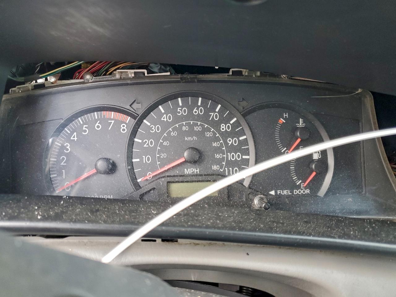 2006 TOYOTA COROLLA CE photo 9