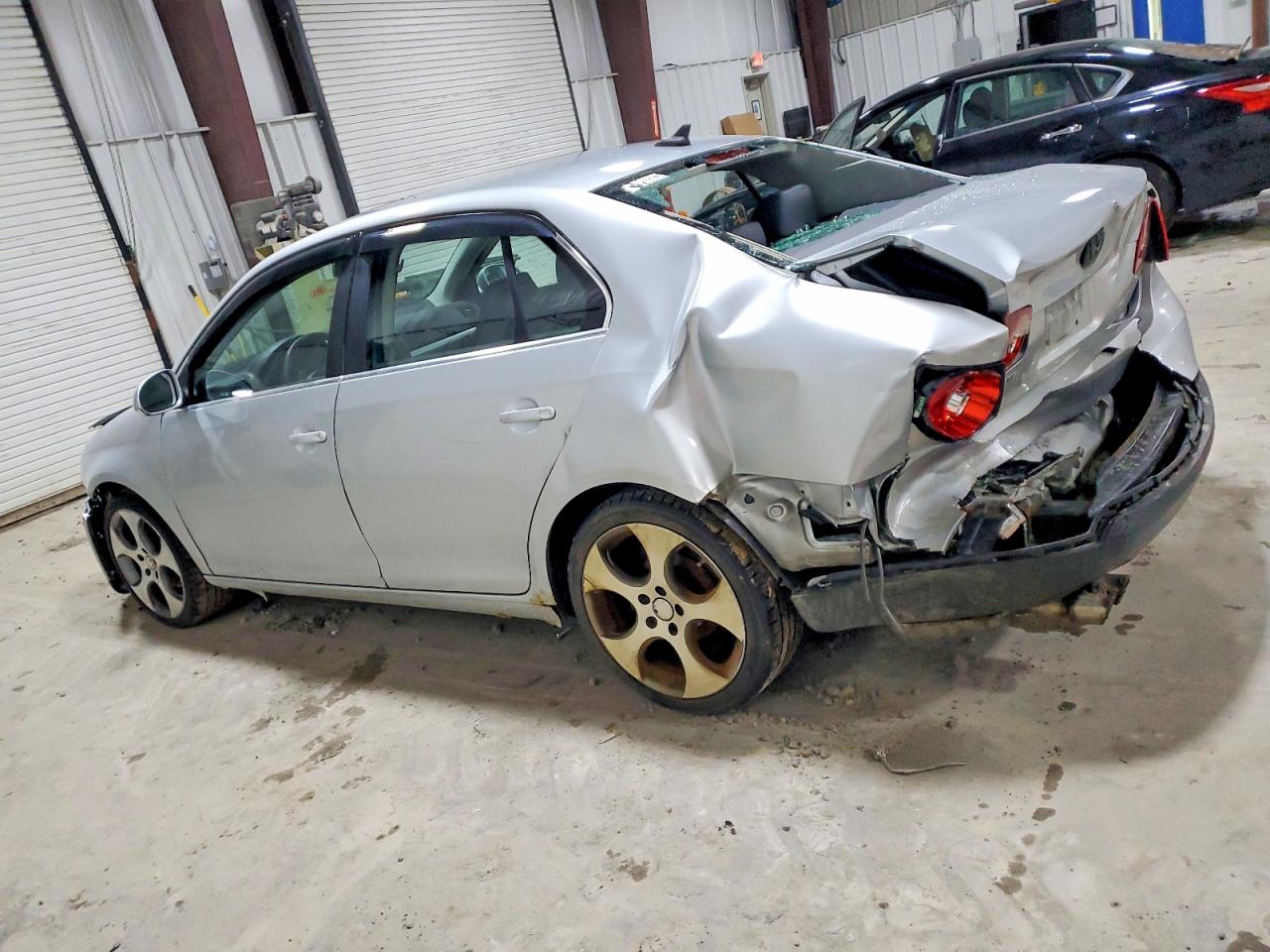2009 VOLKSWAGEN JETTA SE photo 2