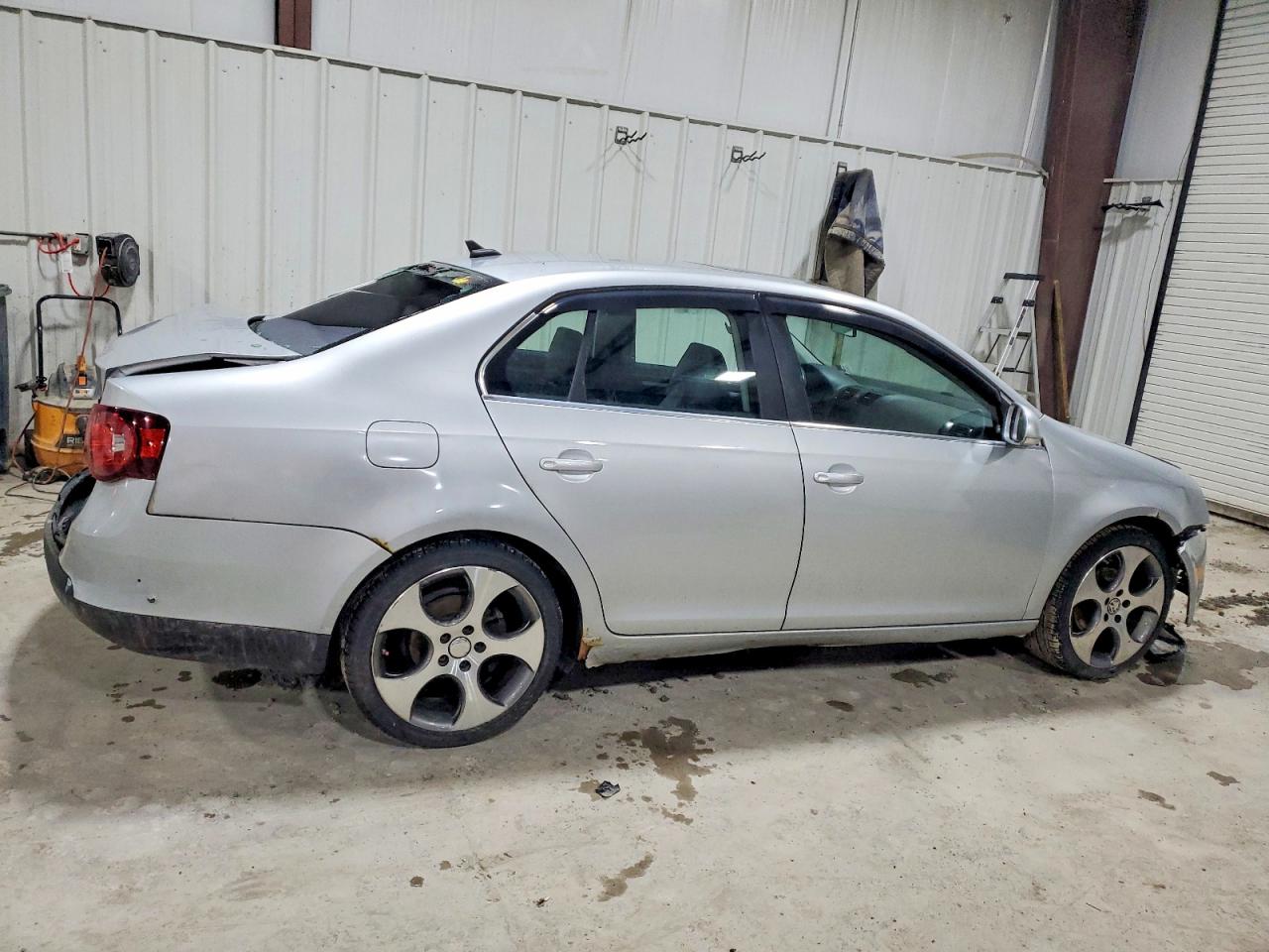 2009 VOLKSWAGEN JETTA SE photo 3