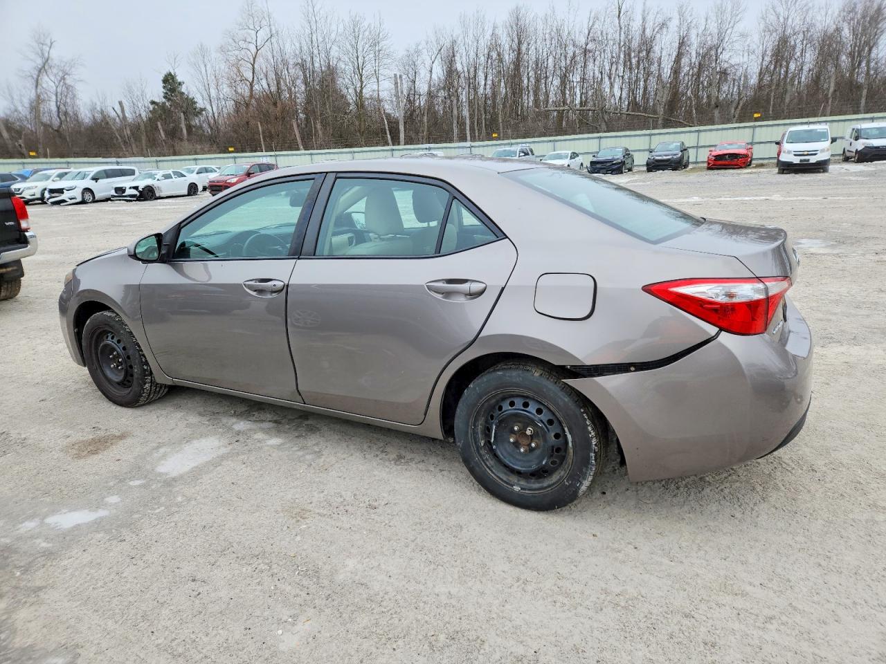 2016 TOYOTA COROLLA L photo 2