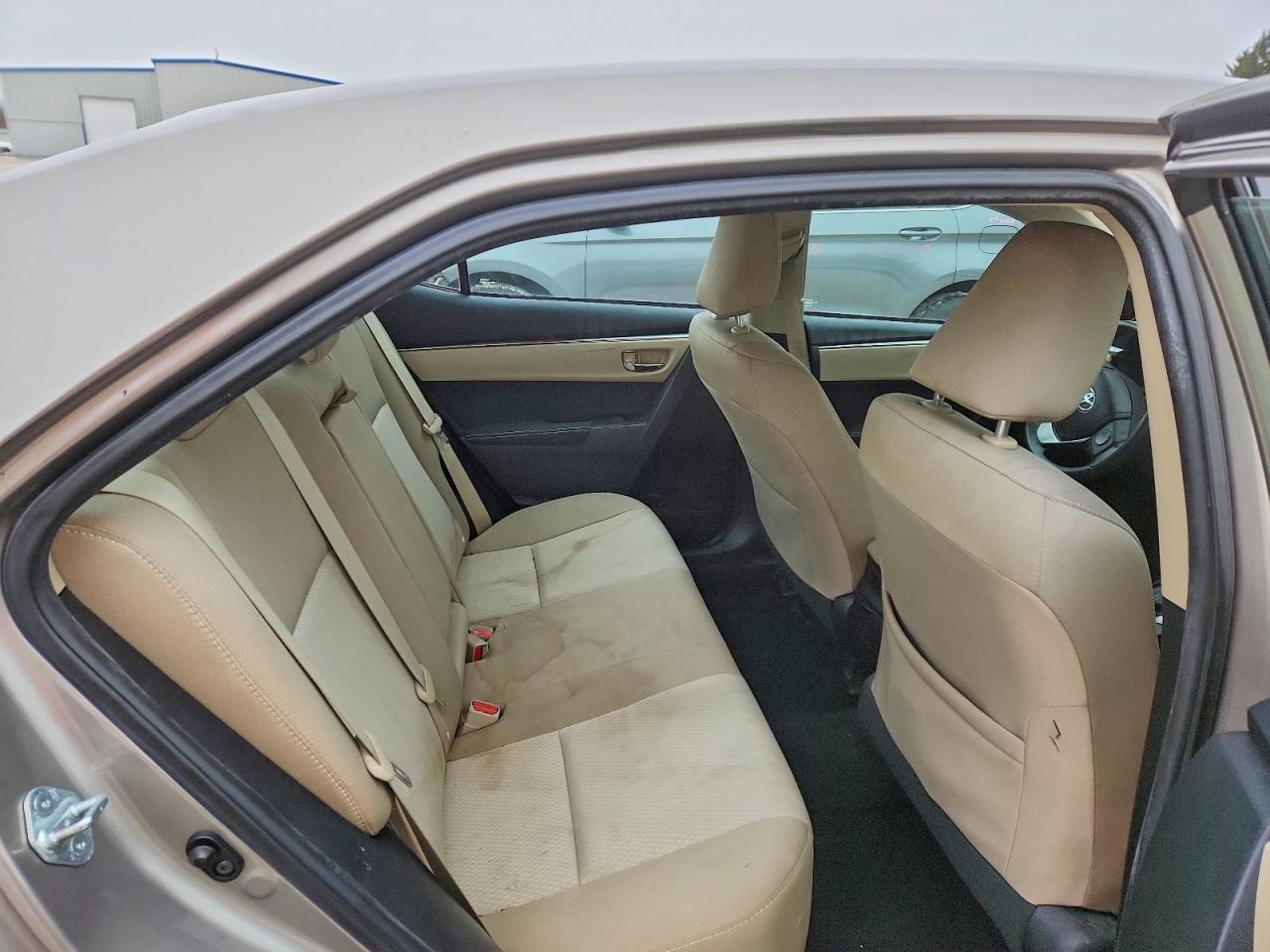 2016 TOYOTA COROLLA L photo 10