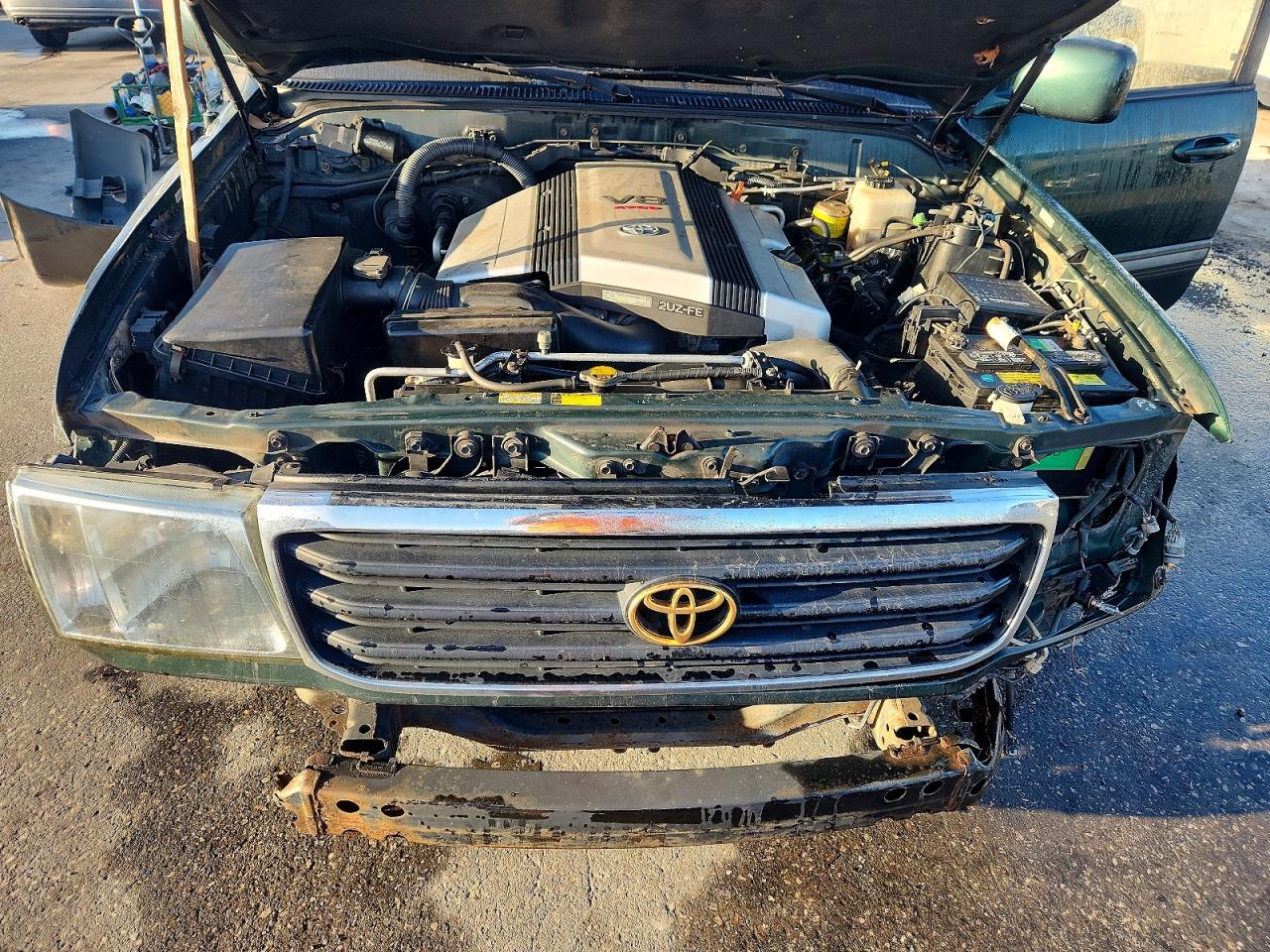 1999 TOYOTA LAND CRUISER photo 12