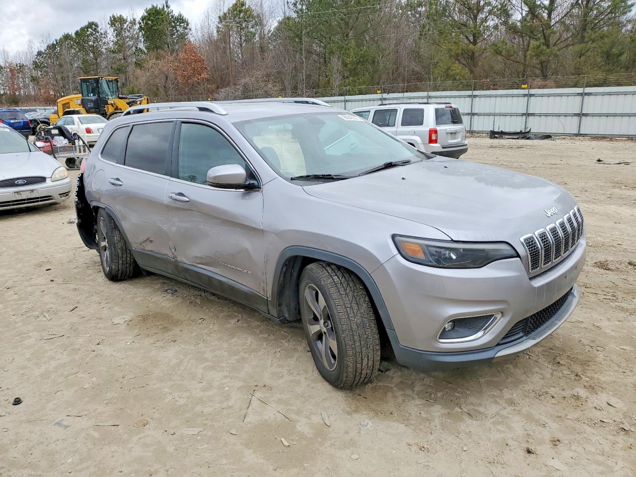 2019 JEEP CHEROKEE LIMITED photo 4