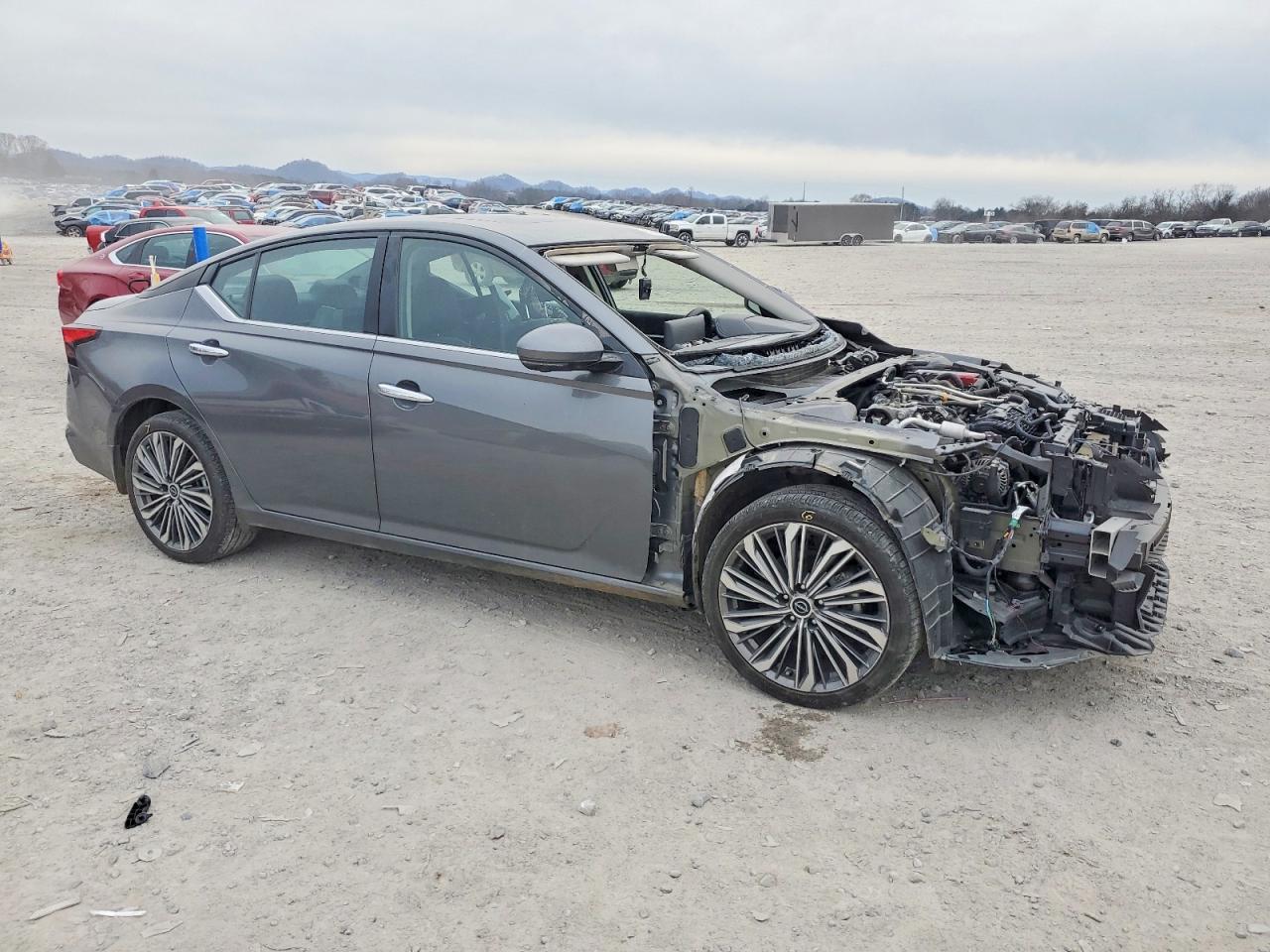 2024 NISSAN ALTIMA SL photo 4