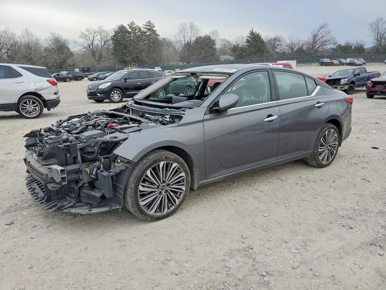 2024 NISSAN ALTIMA